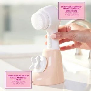 Mary Kay : Skinvigorate
Sonic Stand Limited Edition